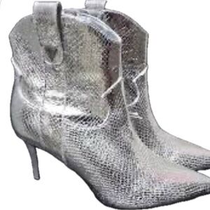 NWT GUESS Metallic Silver Heeled Boots size 8 1/2M